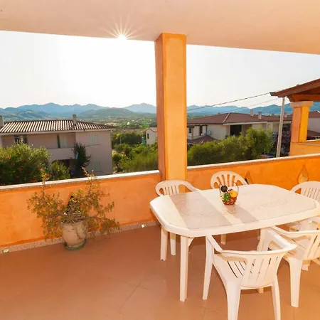 Nannis House Tanaunella