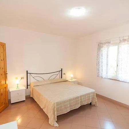 Nannis House