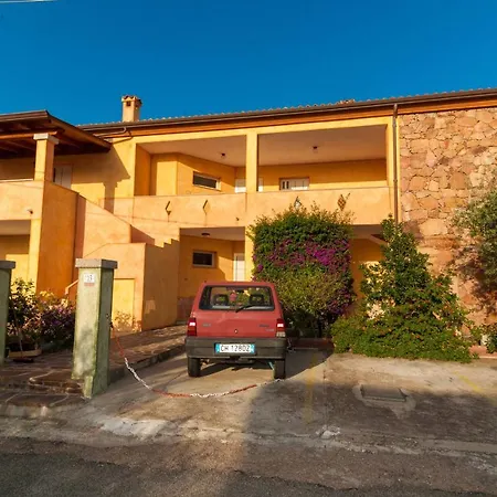 Nannis House Tanaunella